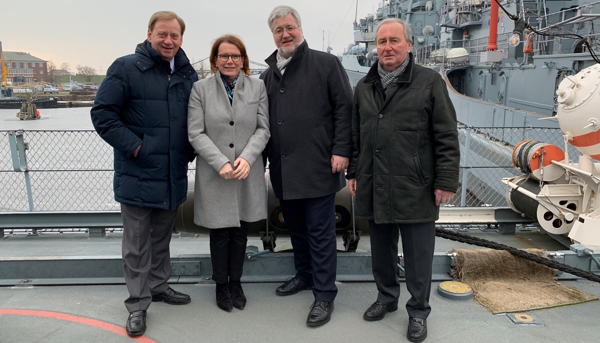 Vlnr: Ingo Gädechens, Carmen Giss, Stephan Albani, Hans-Werner Kammer (Foto: Stephan Huck)